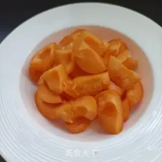 Make Honey with almonds step 1