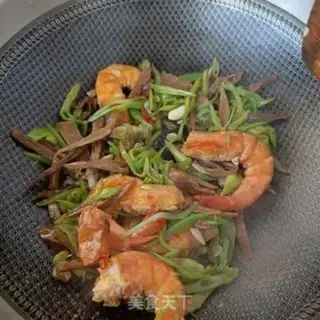 Make Dried beans and shrimp step 17
