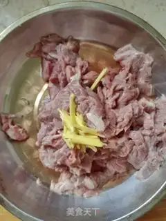 Make Beef skating soup step 0