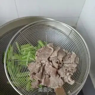 Make Celery beef step 14