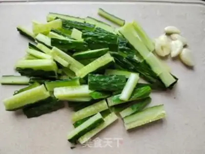 Make Cucumber beef step 2