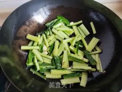 Make Cucumber beef step 4