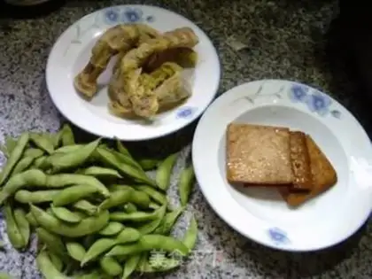 Make Scrambled goat tails and fried beans step 0