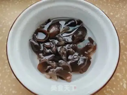Make Black cucumber tofu step 0