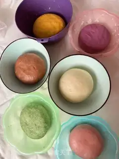 Make Colored buns step 4
