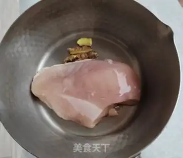 Make Spicy hands tore chickens step 1