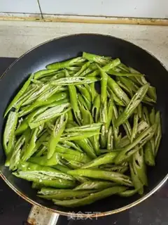 Make Pepper beef step 1