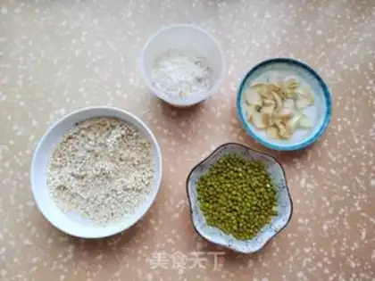 Make Porridge with green beans step 0