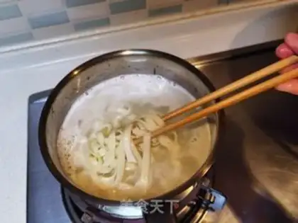 Make Big plate of chicken noodles step 18