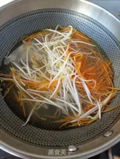 Make Three-colour fried eggs step 4