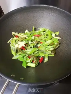 Make Spicy spicy pork skin step 6