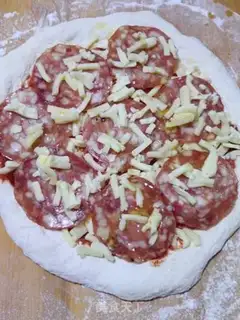 Make Swiss pizza step 3