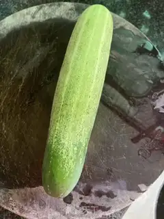 Make Squid cucumber soup step 1