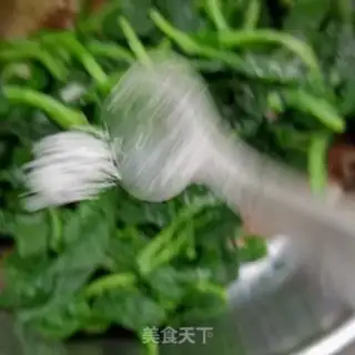 Make Butterfly with a pig