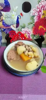 Make Piggy bone soup step 12
