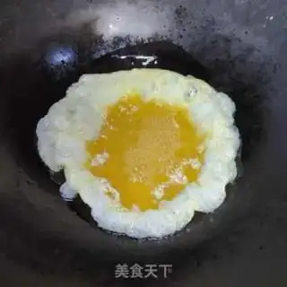 Make Autumn fried eggs step 6