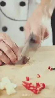 Make Spicy garlic lobster step 3