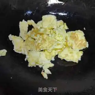Make Autumn fried eggs step 8