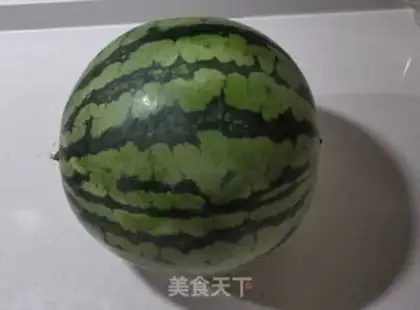 Make Creative spiral watermelon omelet step 0
