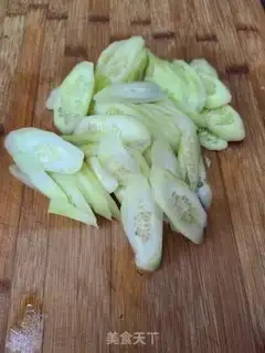 Make cucumbers for black tofu step 3