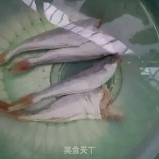 Make Scrambled red fish dry step 0