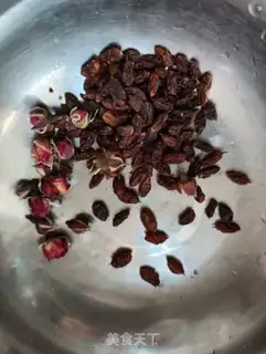 Make Plumbless chrysanthemum step 1