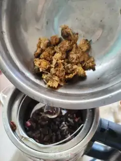 Make Plumbless chrysanthemum step 3