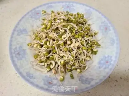 Make The green bean sprouts step 3