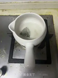 Make Silver jasmine tea and cream pudding step 0
