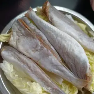 Make Scrambled red fish dry step 7