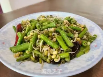 Make The green bean sprouts step 7
