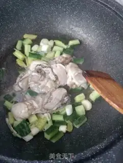 Make cucumber fried oars step 4