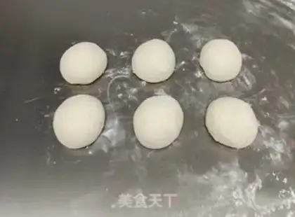 Make Coconut milk bread step 5
