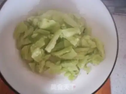 Make Cold cucumber step 1