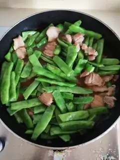 Make Five flowers and lentils step 5