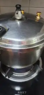 Make The steaks make white carrots step 5