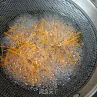 Make Carrot moth fried chicken chest step 4