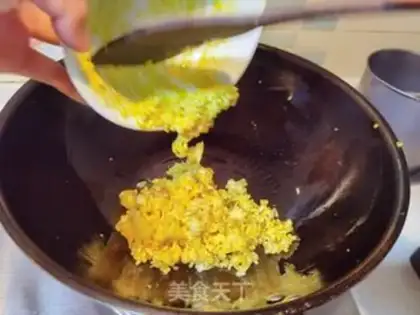 Make Pineapple rice step 6
