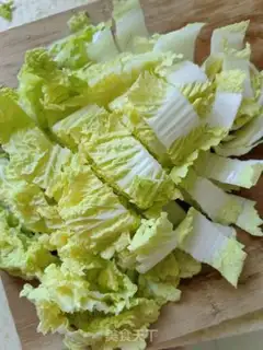 Make Soup with cabbage step 0