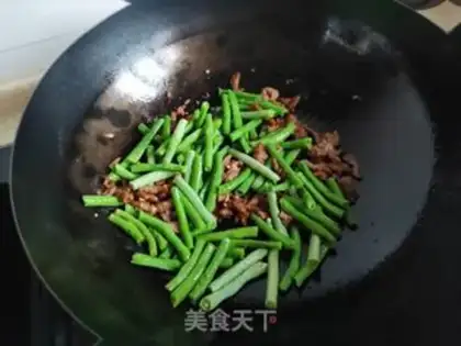 Make Beef with beans step 4