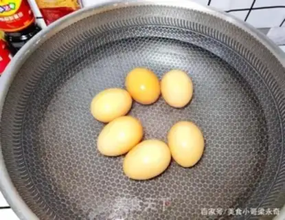 Make Boiled eggs step 2