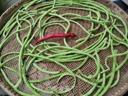 Make Pickled beans step 1