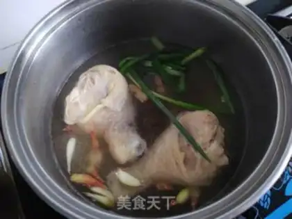 Make Garlic chicken leg step 1