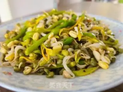 Make The green bean sprouts step 9