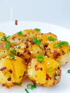 Make Spicy black pepper potatoes step 9