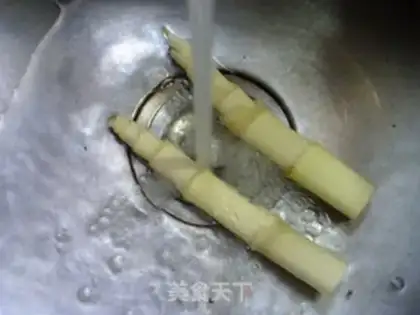 Make The soybeans whips the shrimp step 2