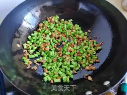 Make Meatloaf, bean cover step 7