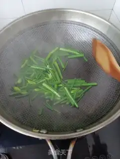 Make The sprouted chicken chest step 13