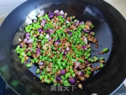 Make Meatloaf, bean cover step 8