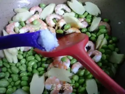Make The soybeans whips the shrimp step 11